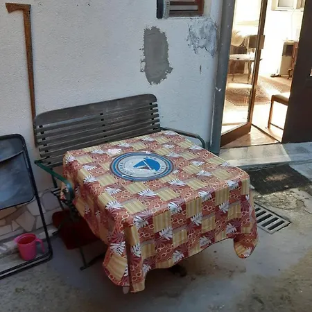 Vila Bistrik * SJJ